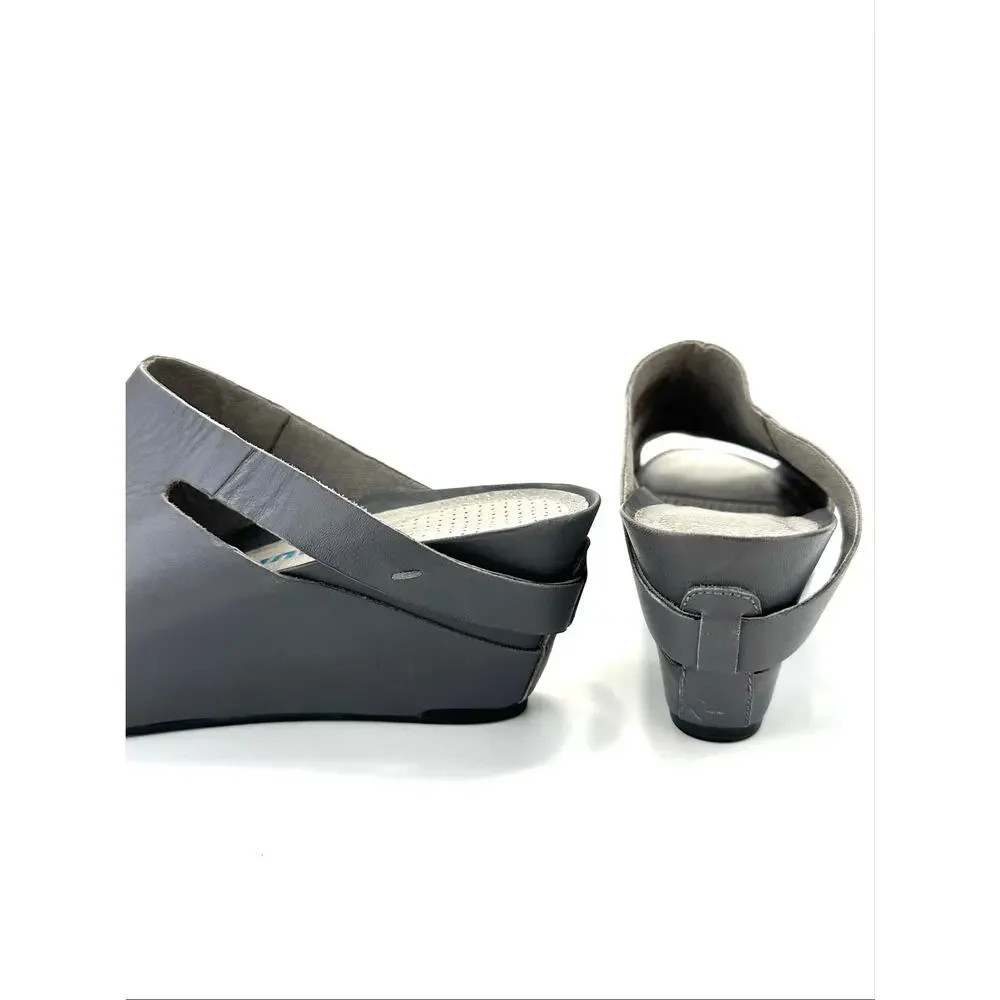 Tsubo Wedge Platform Sandal Size 7.5/38.5 Gray Leather Slide-In Comfort Heels